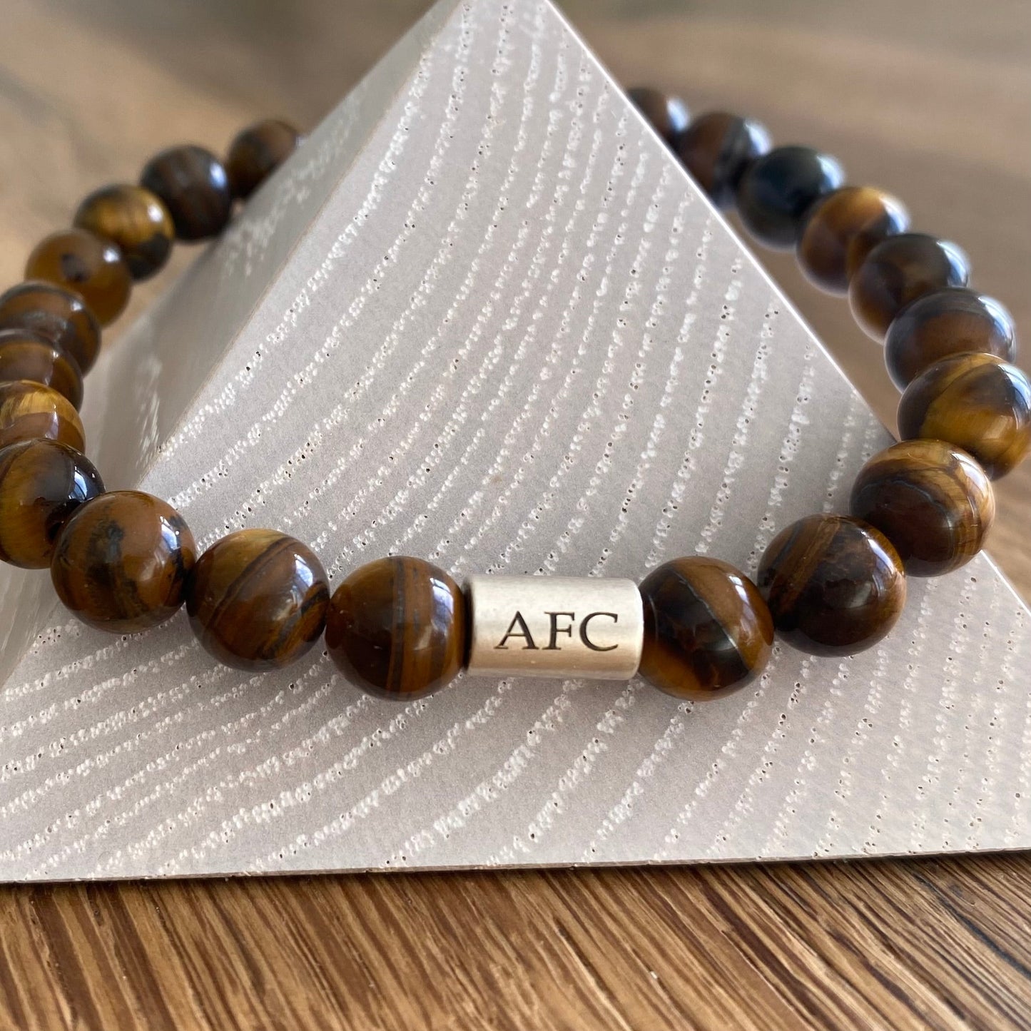 Arsenal Men's Tiger Eye Beaded Bracelet