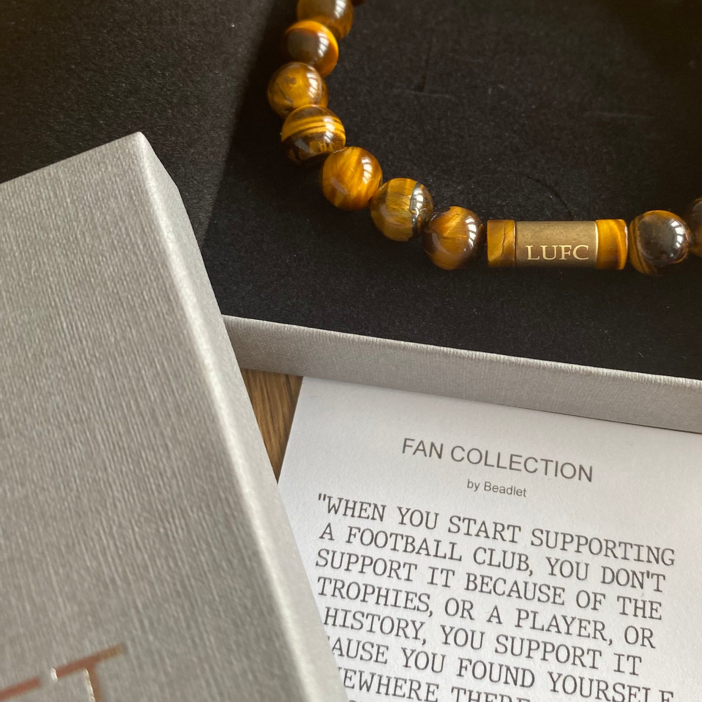Leeds United Men's Tiger Eye Beaded Bracelet